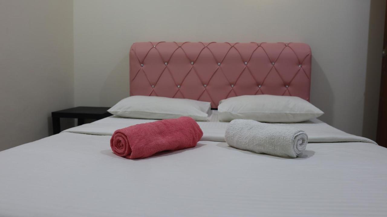 The Explorers Guesthouse And Hostel Κουάλα Λουμπούρ Εξωτερικό φωτογραφία