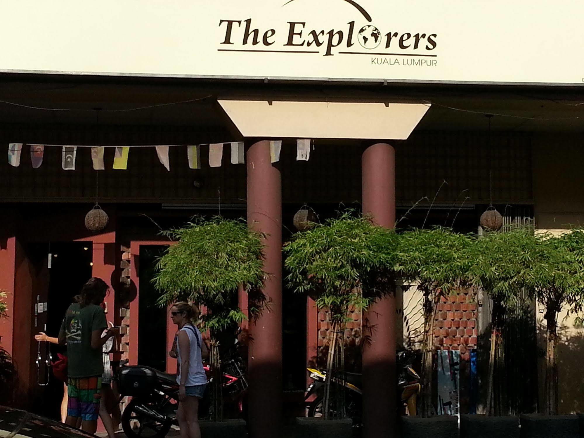 The Explorers Guesthouse And Hostel Κουάλα Λουμπούρ Εξωτερικό φωτογραφία