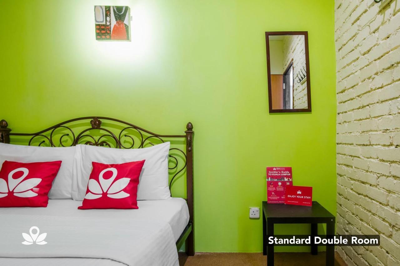 The Explorers Guesthouse And Hostel Κουάλα Λουμπούρ Εξωτερικό φωτογραφία