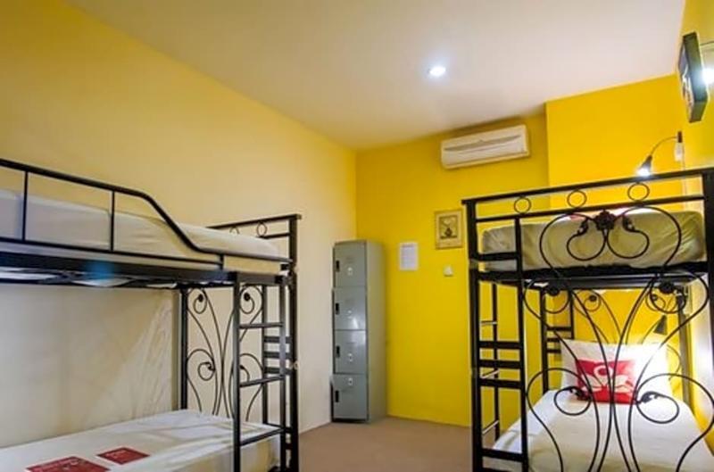 The Explorers Guesthouse And Hostel Κουάλα Λουμπούρ Εξωτερικό φωτογραφία